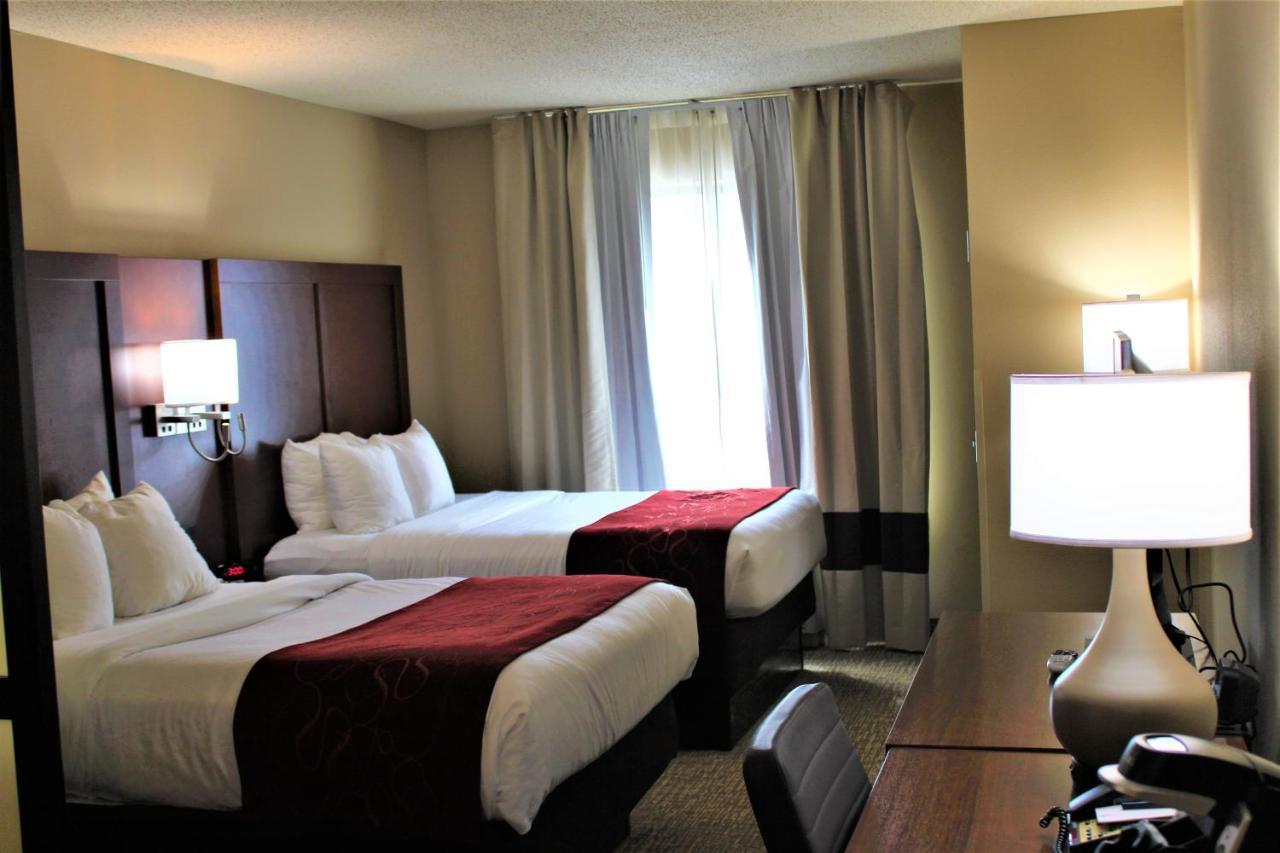 Comfort Suites Huntersville Near Lake Norman Buitenkant foto