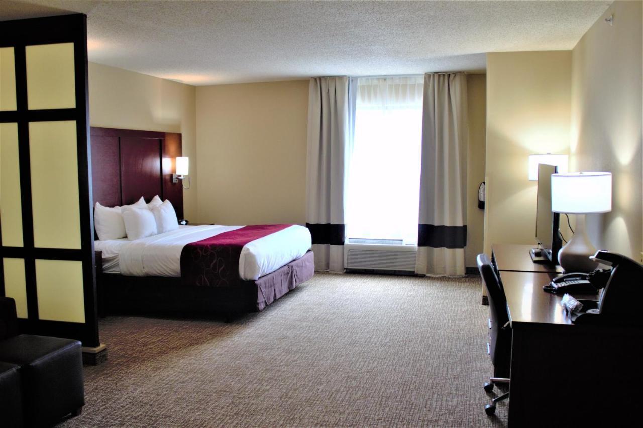 Comfort Suites Huntersville Near Lake Norman Buitenkant foto