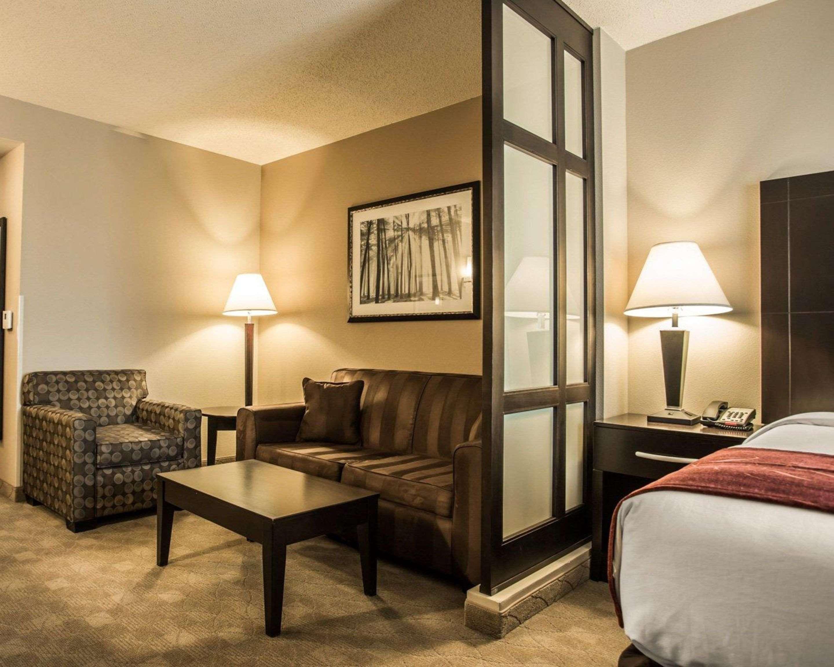Comfort Suites Huntersville Near Lake Norman Buitenkant foto